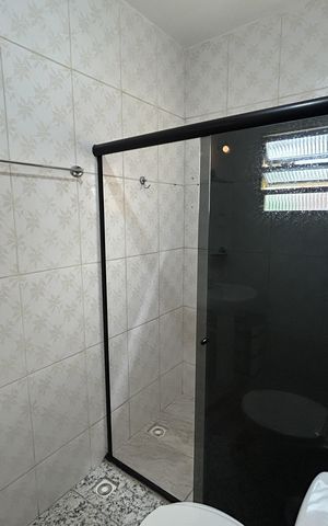 Casa à venda com 40m², 3 quartos e sem vagaBanheiro 1