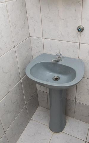 Apartamento para alugar com 57m², 1 quarto e sem vaga Apartamento para alugar com 57m², 1 quarto e sem vagaBanheiro