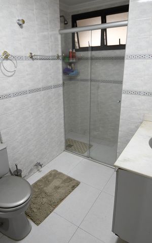 Apartamento à venda com 103m², 3 quartos e 2 vagasBanheiro 1