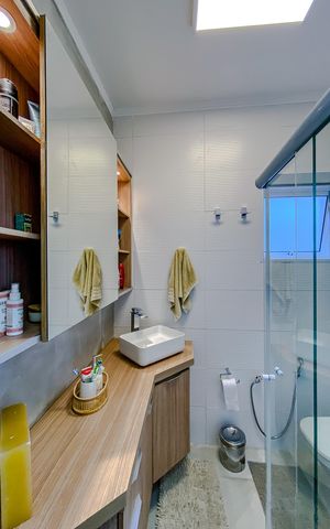 Casa para alugar com 250m², 3 quartos e 2 vagasBanheiro da Suíte