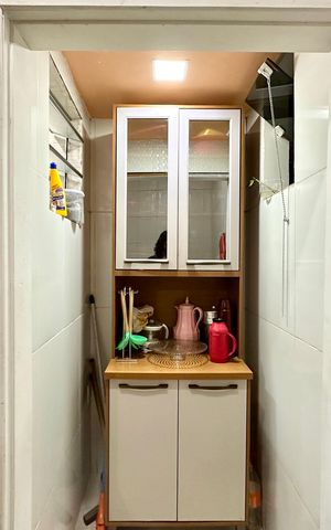 Casa à venda com 50m², 2 quartos e sem vaga Casa à venda com 50m², 2 quartos e sem vagaCozinha