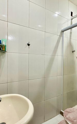 Casa à venda com 50m², 2 quartos e sem vaga Casa à venda com 50m², 2 quartos e sem vagaBanheiro 2