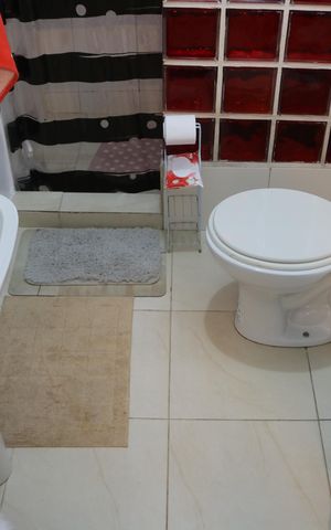 Casa para alugar com 120m², 2 quartos e 1 vagaBanheiro