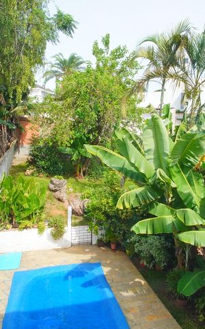 Casa à venda com 300m², 4 quartos e 2 vagasQuarto 1 - Suíte - Vista