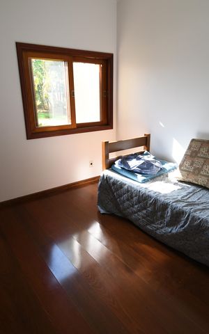 Casa de condomínio à venda com 420m², 4 quartos e 7 vagasQuarto Suíte 2