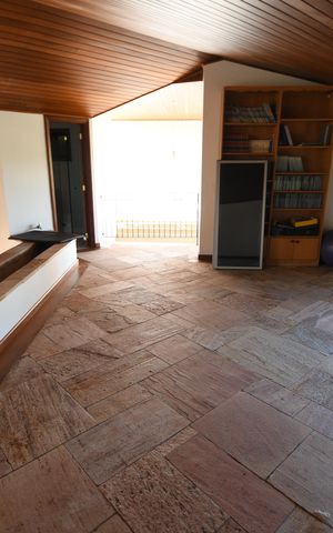 Casa de condomínio à venda com 420m², 4 quartos e 7 vagasSala - Mezanino