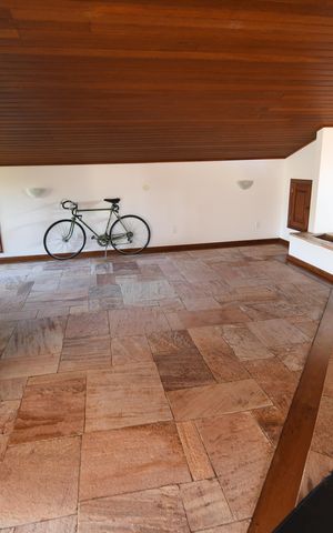 Casa de condomínio à venda com 420m², 4 quartos e 7 vagasSala - Mezanino