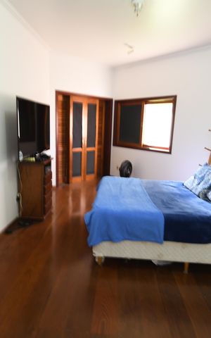 Casa de condomínio à venda com 420m², 4 quartos e 7 vagasQuarto Suíte 4