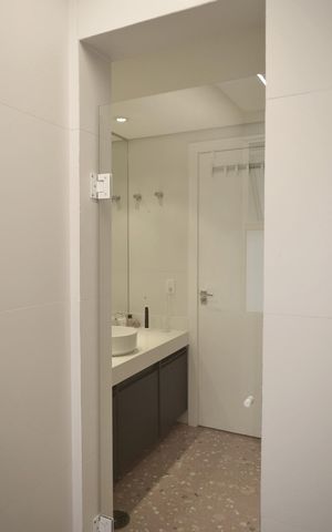 Apartamento à venda com 85m², 2 quartos e 2 vagasBanheiro da Suíte