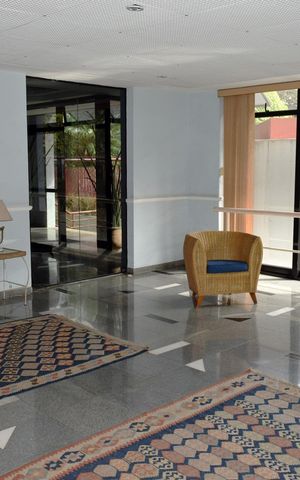 Apartamento à venda com 85m², 2 quartos e 2 vagasÁrea comum - Hall de entrada