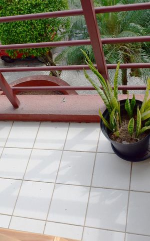 Apartamento à venda com 85m², 2 quartos e 2 vagasVaranda do quarto