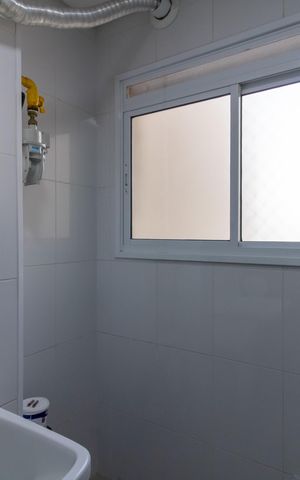 Apartamento à venda com 68m², 2 quartos e 1 vaga Apartamento à venda com 68m², 2 quartos e 1 vagaArea de Serviço