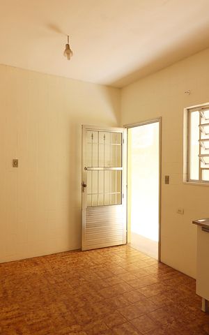 Casa para alugar com 125m², 2 quartos e 1 vagaCozinha 