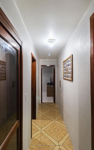Casa à venda com 107m², 2 quartos e 1 vagaCorredor