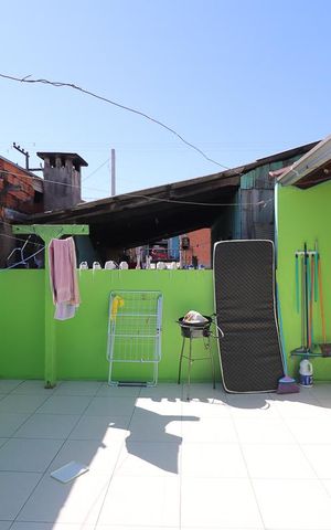 Casa à venda com 107m², 2 quartos e 1 vagaÁrea comum