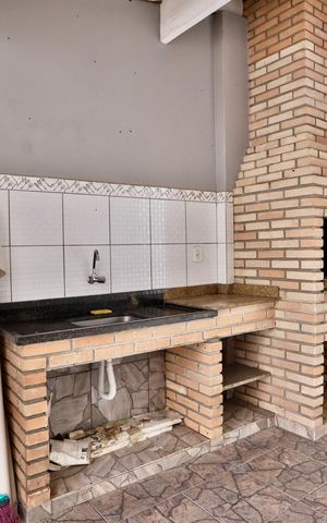 Casa à venda com 270m², 2 quartos e 3 vagas Casa à venda com 270m², 2 quartos e 3 vagasÁrea comum - Churrasqueira