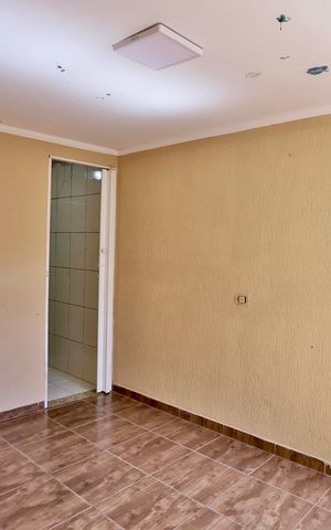 Casa à venda com 270m², 2 quartos e 3 vagas Casa à venda com 270m², 2 quartos e 3 vagasQuarto 4