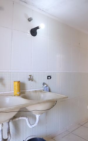 Casa à venda com 270m², 2 quartos e 3 vagas Casa à venda com 270m², 2 quartos e 3 vagasLavanderia