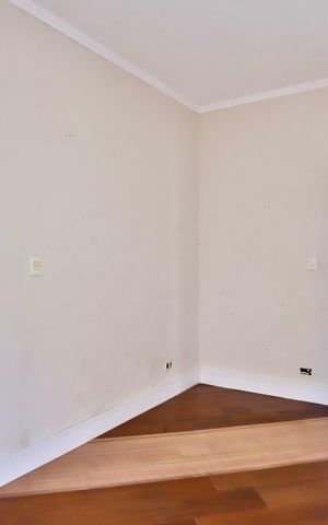 Casa à venda com 270m², 2 quartos e 3 vagas Casa à venda com 270m², 2 quartos e 3 vagasQuarto 2