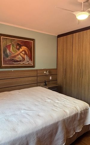 Casa à venda com 240m², 4 quartos e 2 vagas Casa à venda com 240m², 4 quartos e 2 vagasSuite 1