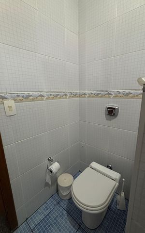 Casa à venda com 240m², 4 quartos e 2 vagas Casa à venda com 240m², 4 quartos e 2 vagasBanheiro da Suíte 2