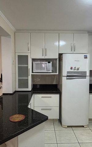Casa à venda com 240m², 4 quartos e 2 vagas Casa à venda com 240m², 4 quartos e 2 vagasSala de Jantar - Cozinha