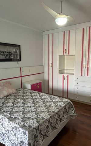 Casa à venda com 240m², 4 quartos e 2 vagas Casa à venda com 240m², 4 quartos e 2 vagasSuíte 2