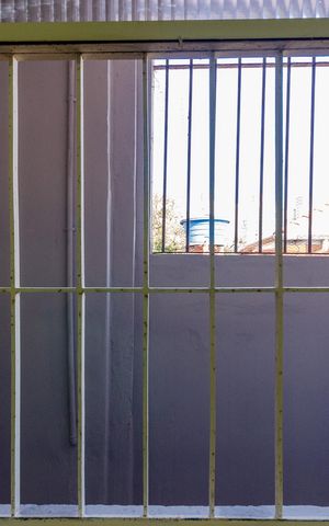 Casa para alugar com 120m², 2 quartos e 2 vagas Casa para alugar com 120m², 2 quartos e 2 vagasQuarto -Janela
