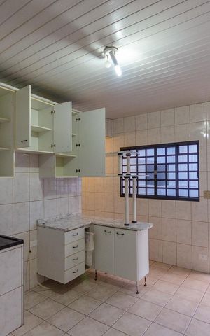 Casa para alugar com 120m², 2 quartos e 2 vagas Casa para alugar com 120m², 2 quartos e 2 vagasCozinha