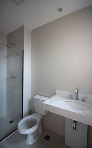 Apartamento à venda com 127m², 3 quartos e 2 vagasBanheiro da Suíte 1 