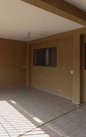 Casa à venda com 300m², 3 quartos e 3 vagas Casa à venda com 300m², 3 quartos e 3 vagasGaragem