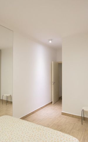 Casa à venda com 188m², 4 quartos e 4 vagas Casa à venda com 188m², 4 quartos e 4 vagasQuarto 2