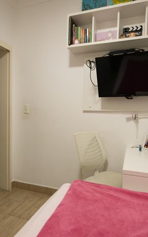 Casa à venda com 188m², 4 quartos e 4 vagas Casa à venda com 188m², 4 quartos e 4 vagasQuarto 2