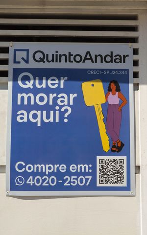 Casa à venda com 120m², 2 quartos e 2 vagasFachada