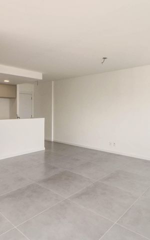 Studio à venda com 43m², 1 quarto e 1 vaga Studio à venda com 43m², 1 quarto e 1 vagaStudio
