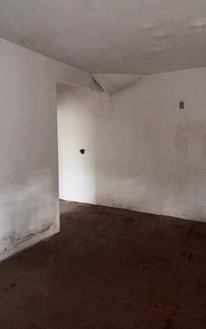 Casa à venda com 270m², 5 quartos e 12 vagas Casa à venda com 270m², 5 quartos e 12 vagasSala Casa 2