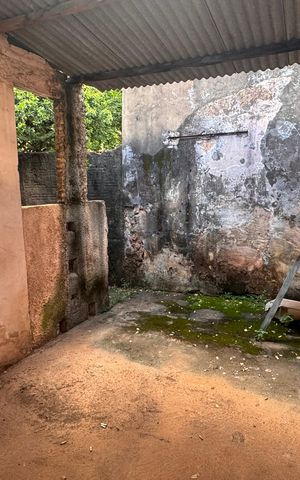 Casa à venda com 270m², 5 quartos e 12 vagas Casa à venda com 270m², 5 quartos e 12 vagasQuintal Casa 2
