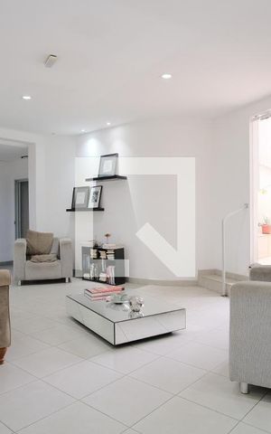 Studio à venda com 28m², 1 quarto e sem vagaCondomínio - Hall