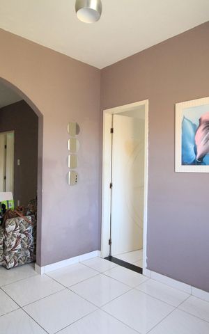 Casa para alugar com 150m², 2 quartos e 1 vagaSala
