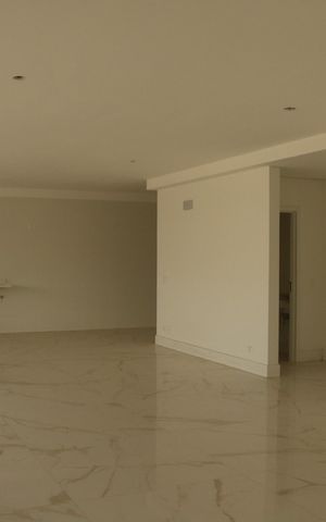 Apartamento à venda com 222m², 3 quartos e 5 vagasSala e Cozinha Integrada