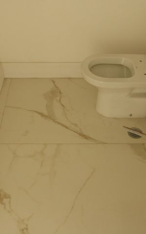 Apartamento à venda com 222m², 3 quartos e 5 vagasLavabo
