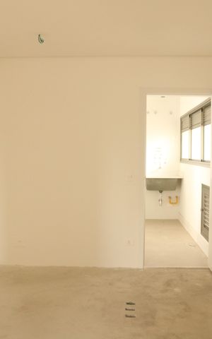Apartamento à venda com 222m², 3 quartos e 5 vagasSala 2