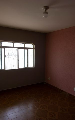 Casa à venda com 198m², 5 quartos e 4 vagasSala