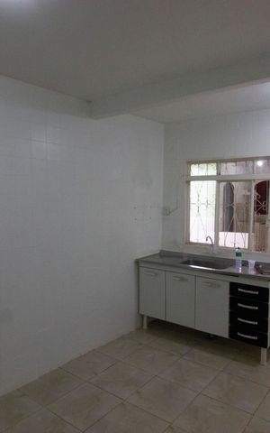 Casa à venda com 198m², 5 quartos e 4 vagasCozinha