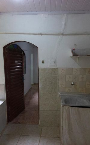 Casa à venda com 198m², 5 quartos e 4 vagasQuintal
