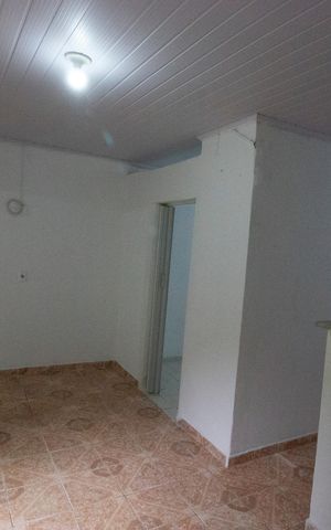 Casa à venda com 198m², 5 quartos e 4 vagasSala