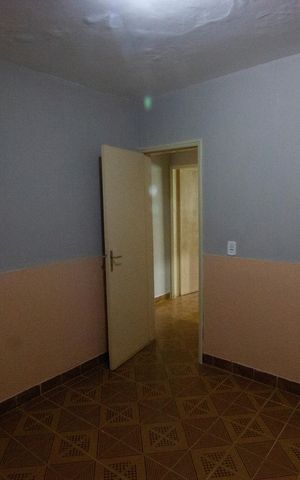 Casa à venda com 198m², 5 quartos e 4 vagasSuíte 