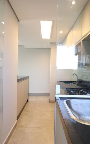Apartamento à venda com 62m², 2 quartos e 1 vagaCozinha e Área de Serviço