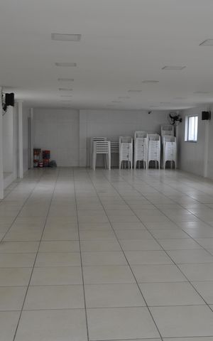 Apartamento à venda com 64m², 2 quartos e sem vagaÁrea comum