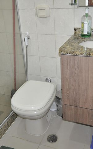 Apartamento à venda com 64m², 2 quartos e sem vagaBanheiro